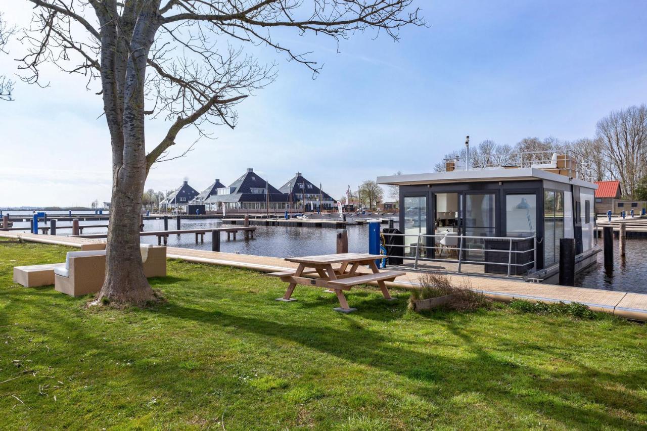 Welcome In - Houseboat Agua Dolce Met Tuin, Paviljoenwei 4, Sneek - Offingawier Dış mekan fotoğraf